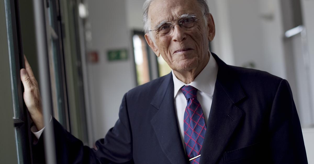 Muere Josep Vilarasau, el artífice de la expansión de La Caixa, a los 95 años