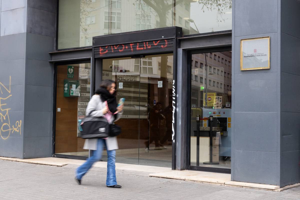 La Fiscalía Anticorrupción investiga irregularidades en ayudas de la DGAIA a jóvenes extutelados