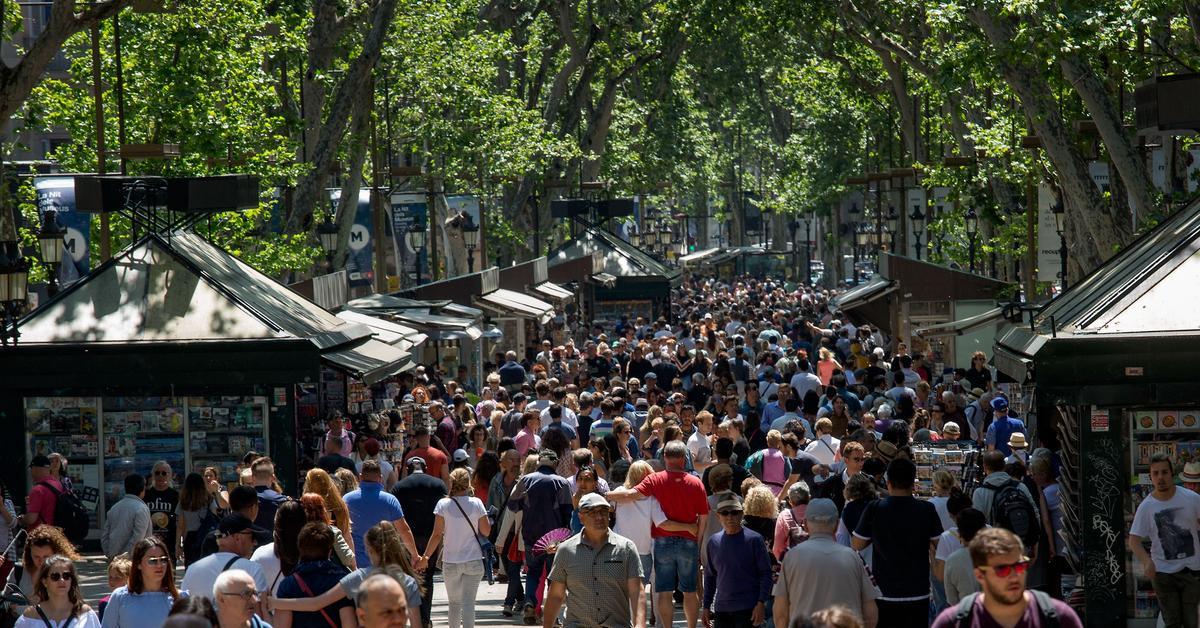 Catalunya voreja els 8,24 milions d'habitants impulsada per la immigració