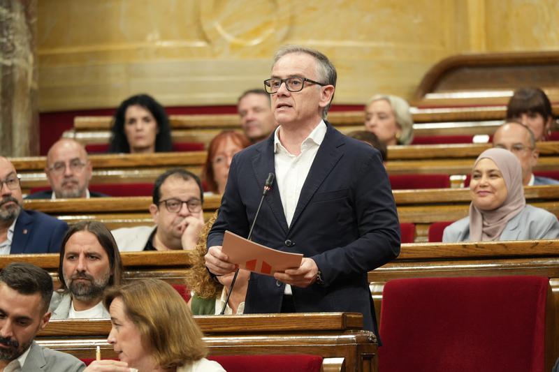 ERC pressiona Illa i avisa que el temps per sostenir la legislatura s'acaba