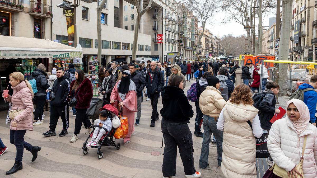 La mitad de los extranjeros residentes en Catalunya llegaron después de 2020