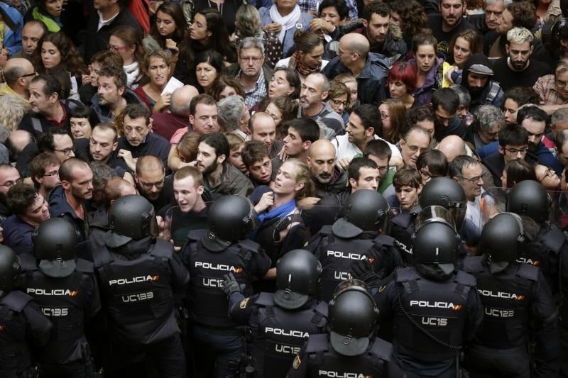 El jefe de las UIP defiende la actuación de los cuatro policías acusados por la lesión de Roger Español