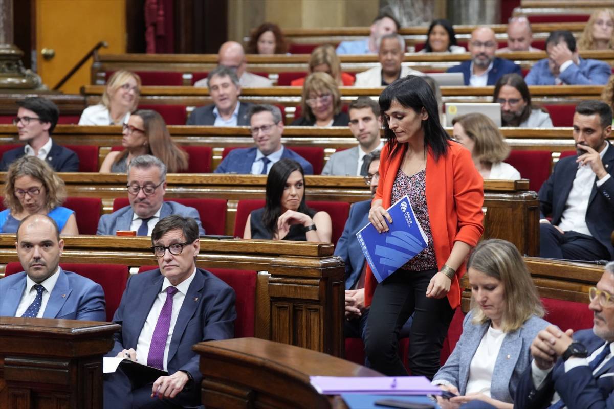 Una enquesta situa Aliança Catalana empatada amb el PSC i enfonsa Junts al cinquè lloc