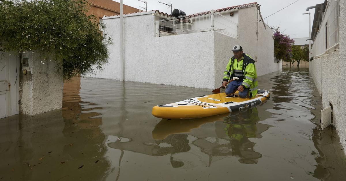 Sánchez declara zona d'emergència civil els municipis devastats per la dana Adam
