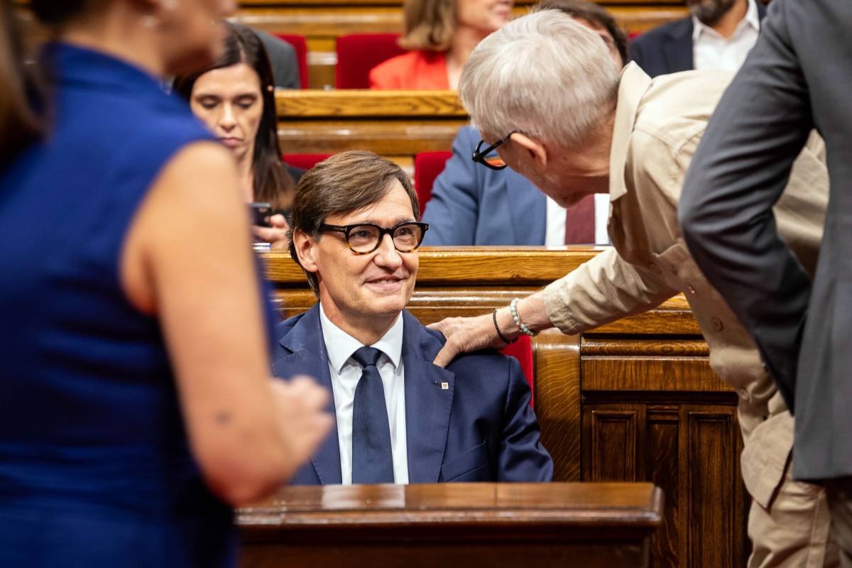 El Parlament rechaza la reprobación de Illa: solo Junts, PP, Aliança y la CUP la apoyaron