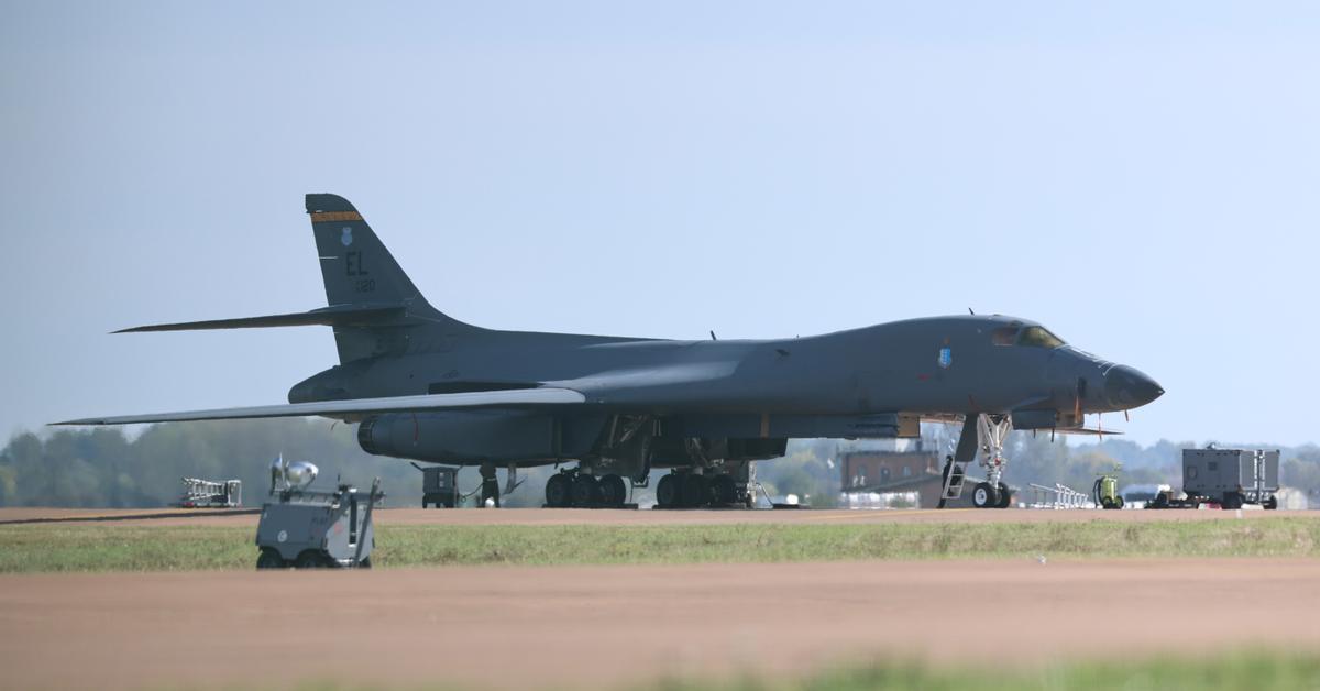 Un séptimo detenido por el presunto complot contra la base aérea RAF Fairford