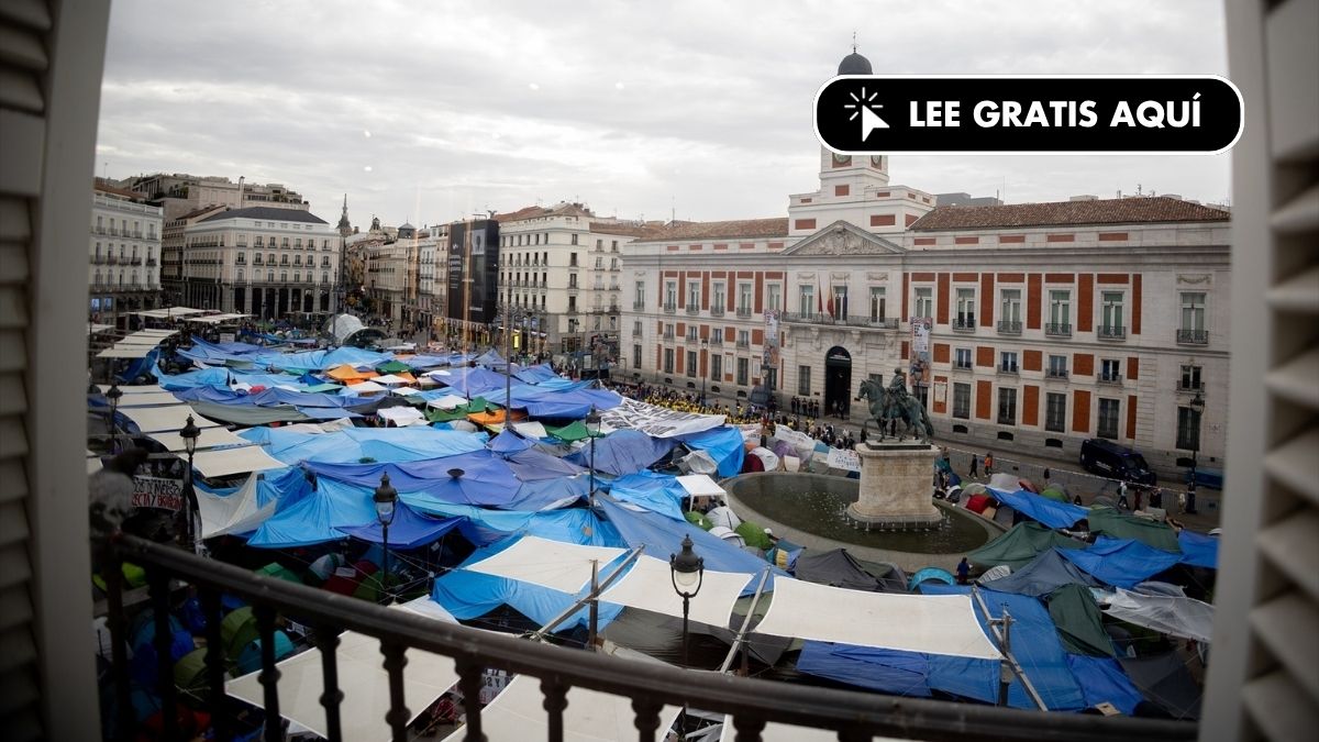 Ayuso cierra la estación de Sol por condiciones insalubres atribuidas a la acampada vecinal