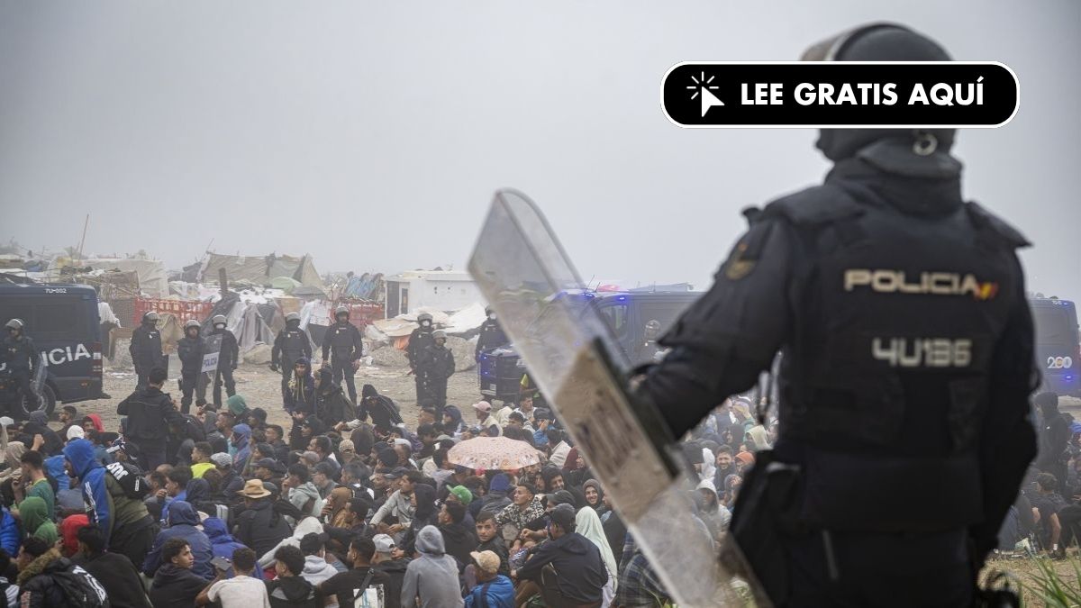 La Policía Nacional desmantela asentamientos junto al Tarajal y decenas de migrantes huyen al monte